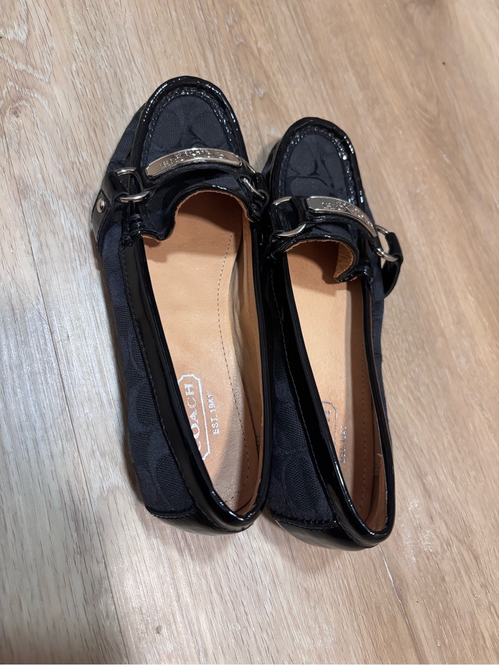 Coach Women's Black Signature Moccasin Loafers size 5B